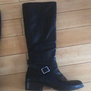 Arizona Women’s Boots Size 9